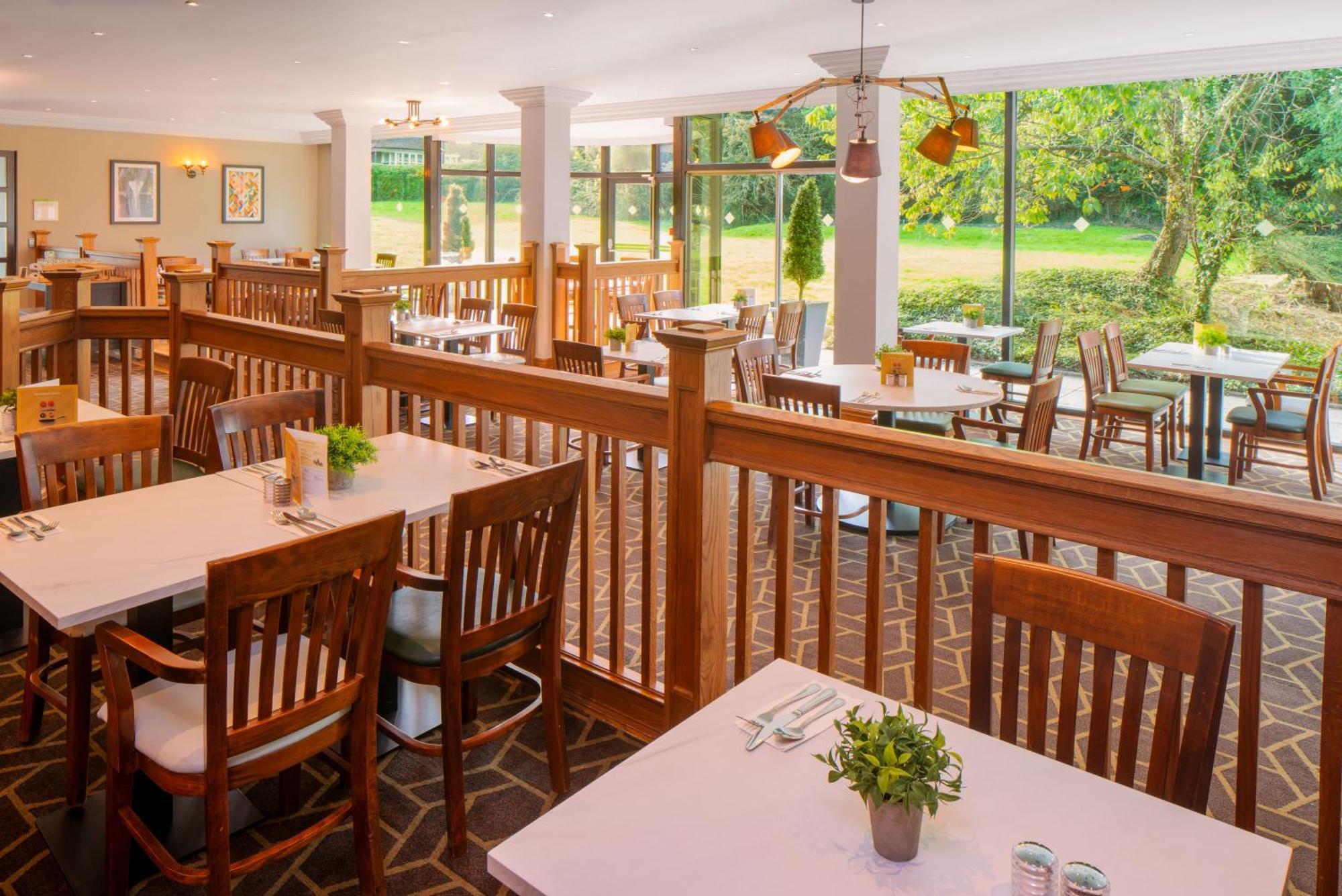 Holiday Inn Bristol Filton By Ihg Winterbourne Exterior foto